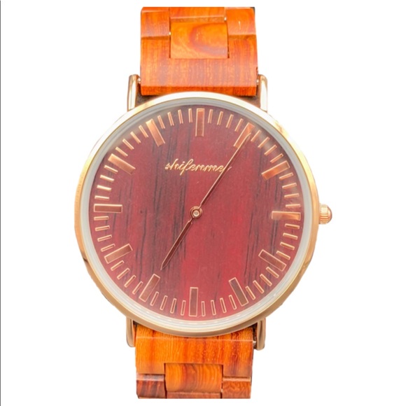 Handcrafted wooden watch - Picture 1 of 3